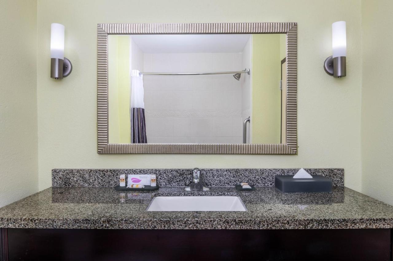 La Quinta By Wyndham Hinesville - Fort Stewart Exterior foto